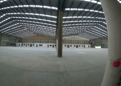 Renta Nave Industrial en Lerma – Toluca de 3,360 m2 divisibles en módulos de 840 m2.
